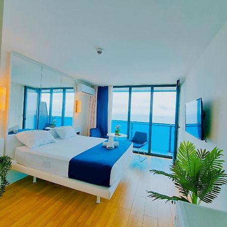 باتومي Orbi City Aparthotel Sea View المظهر الخارجي الصورة